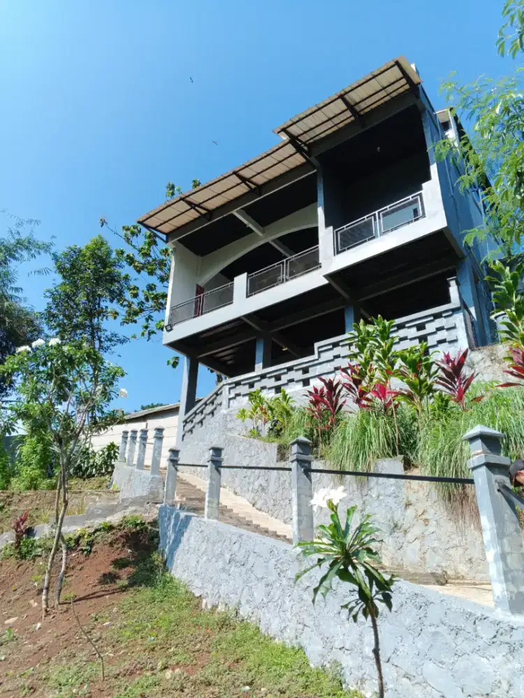 Crew resto Deru Air dan Kantin, di sentul-bogor dan Jakarta