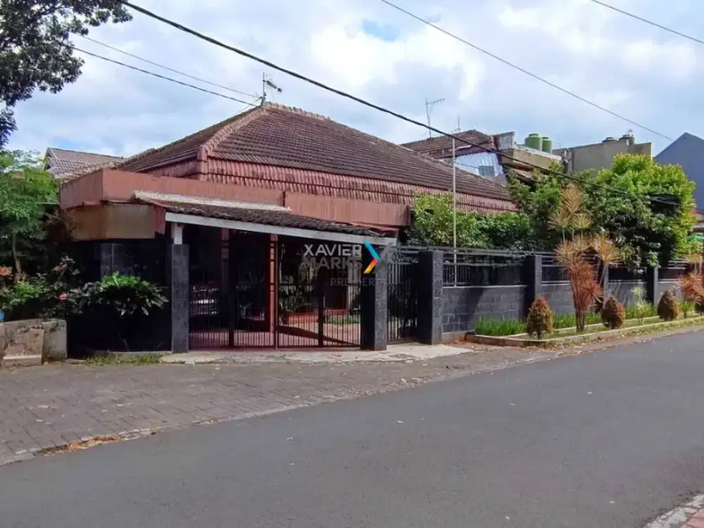 Dijual Rumah Plus Kost Posisi Hook Daerah Jalan Veteran, Klojen Malang