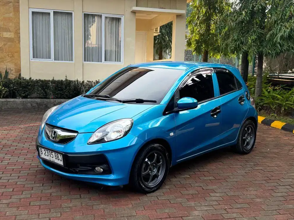 Honda brio E matic 2013 km 77rb kredit tdp 5jtan