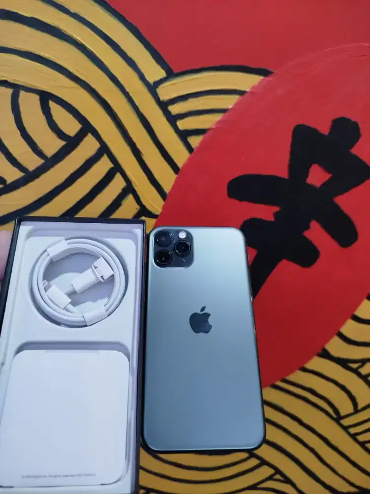 iPhone 11 pro 256gb forever