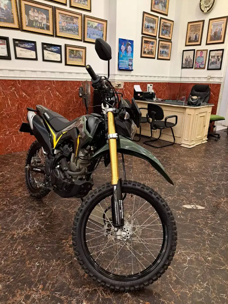 HUB IMA DP 3 JT HONDA CRF 150 L 2025 KM 1000AN , SYARAT KTP & KK