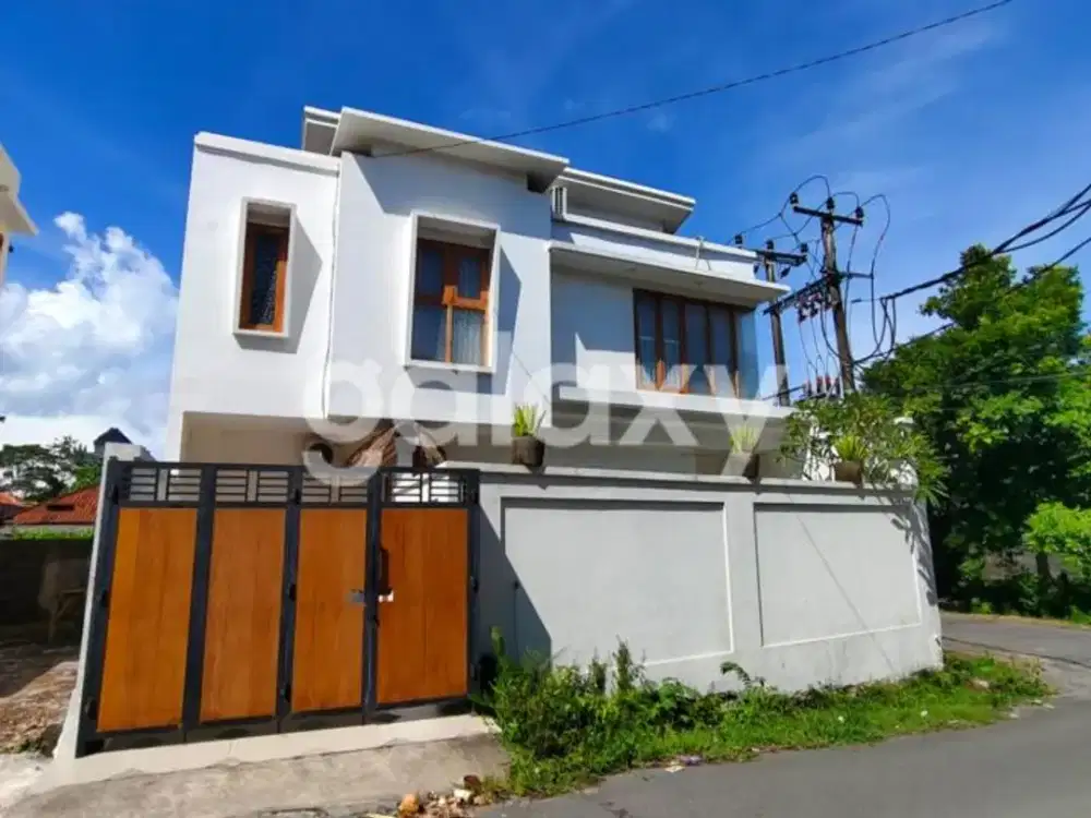 VILLA MINIMALIS 2 LANTAI DI BALI CLIFF UNGASAN BADUNG, BALI