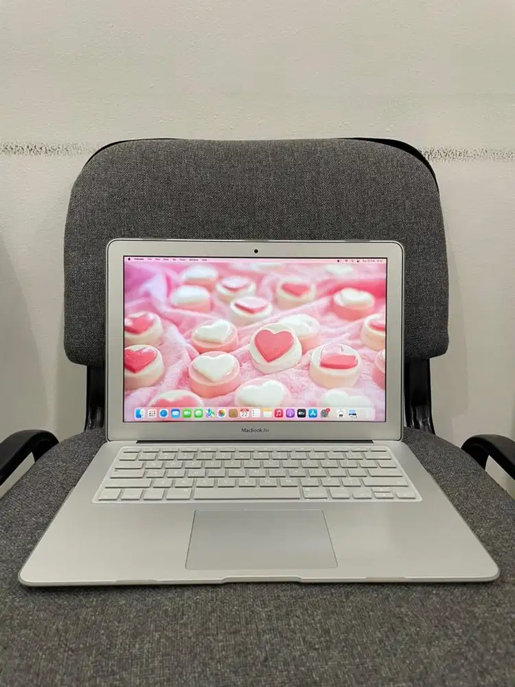 MacBook Air 2017 i5/8/128GB