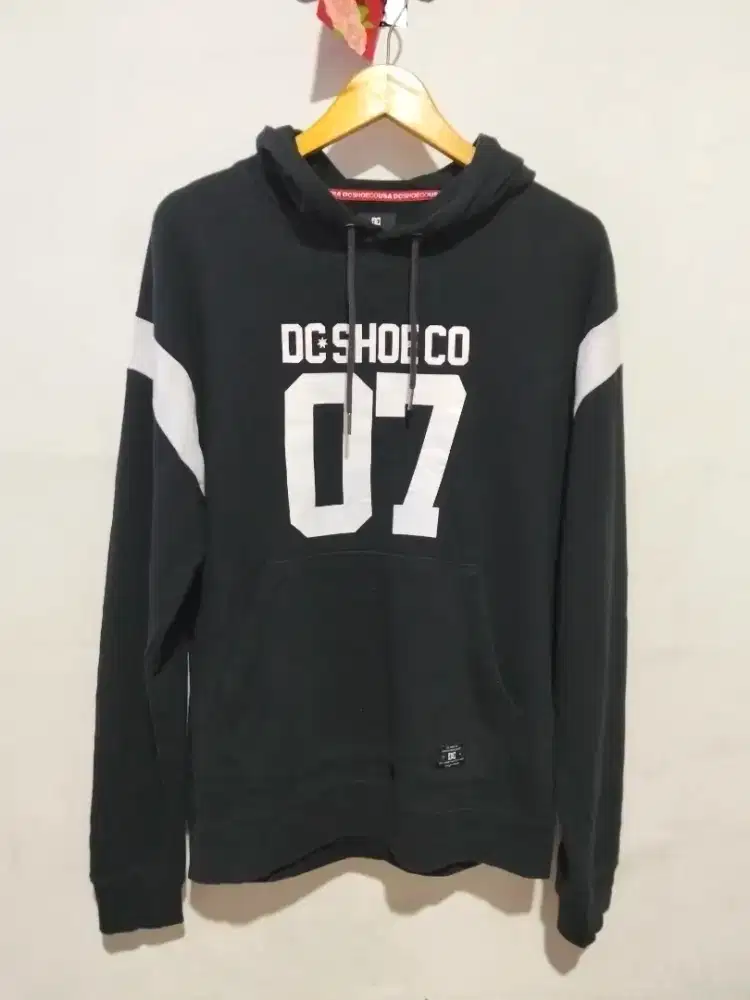 Hodie DC shoe CO 07