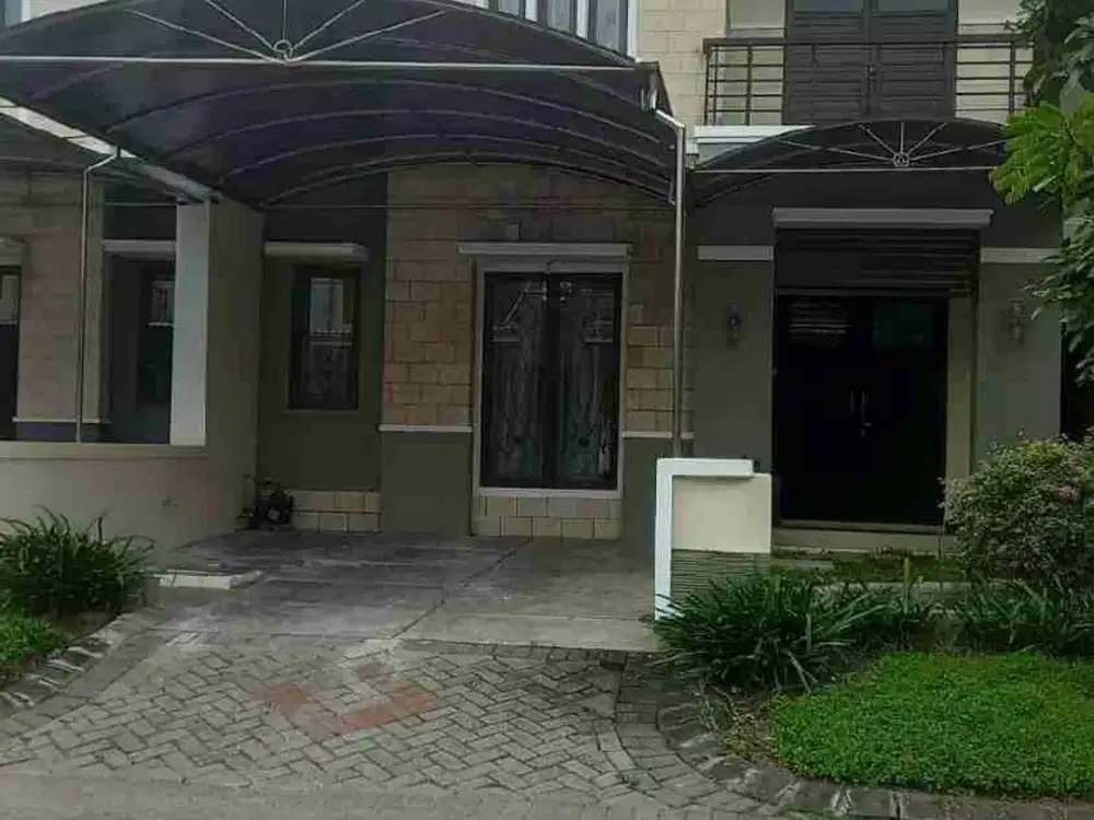 Disewakan Rumah Royal Residence 2 Lantai Cluster Utama Include AC Kitchen Set