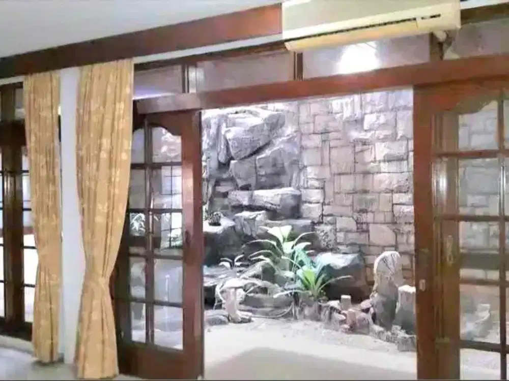 Dijual Disewakan Rumah di Mega Kuningan Komplek Mentri