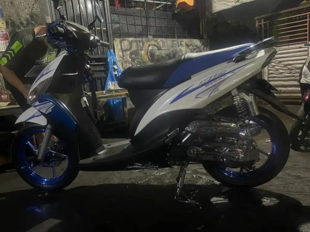YAMAHA MIO J 2012