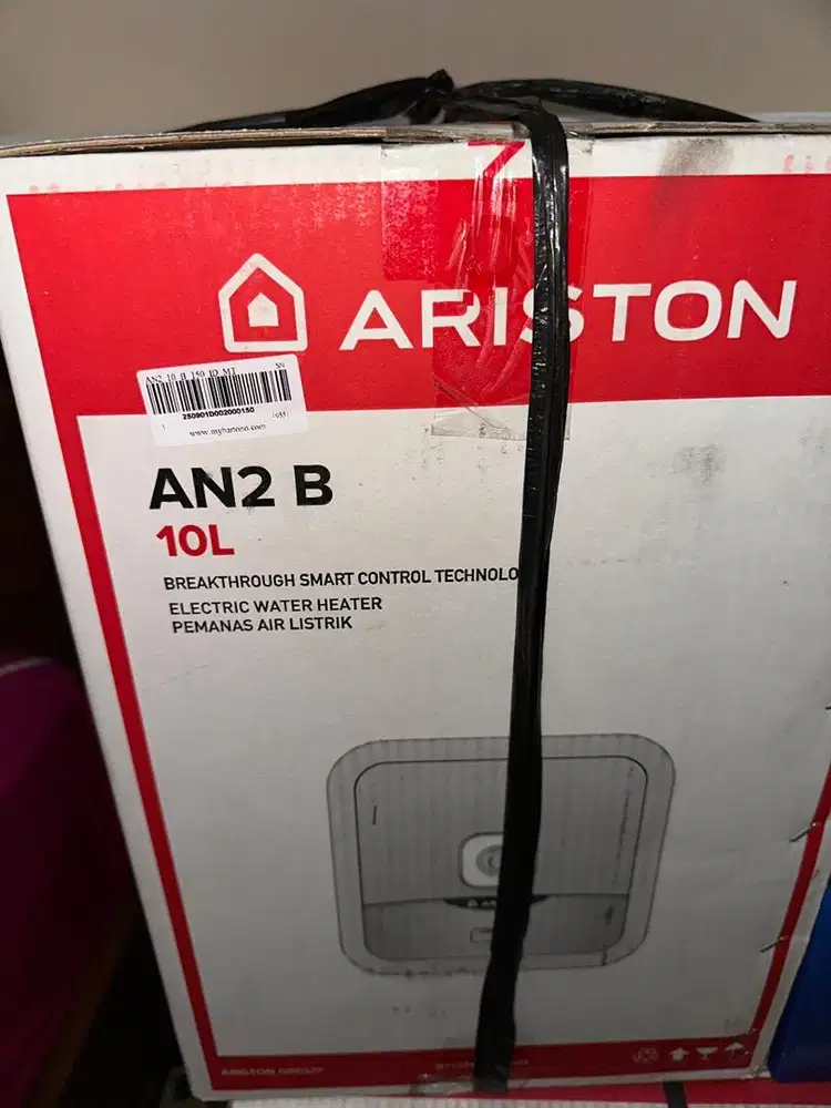 Ariston Water Heater 10L