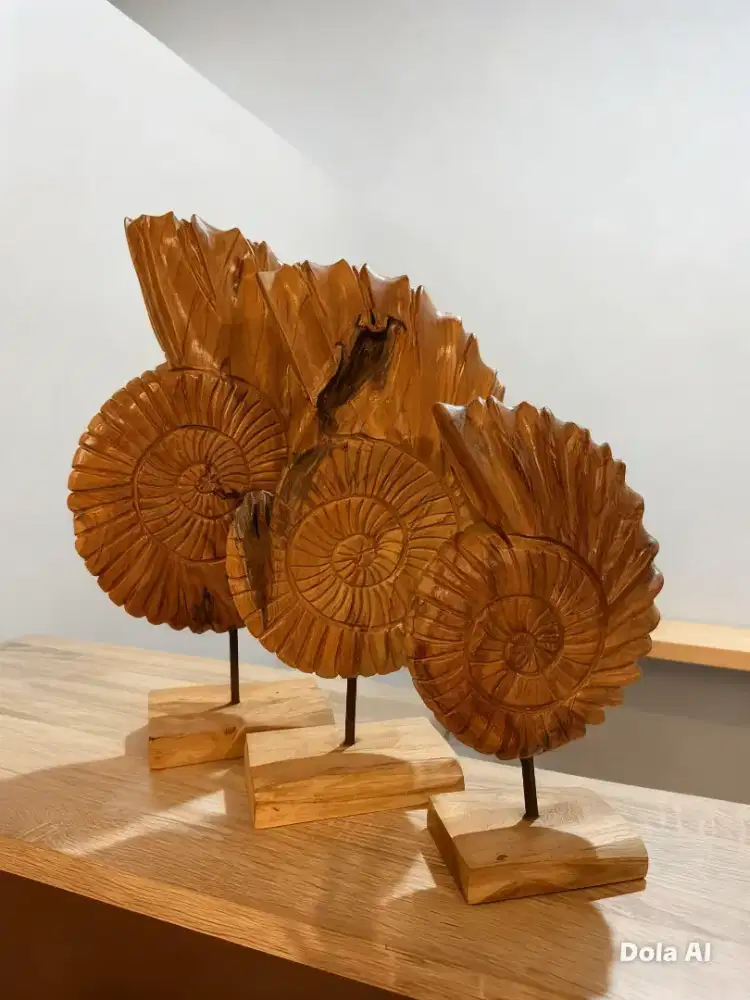 Hiasan Cangkang Kayu Jati