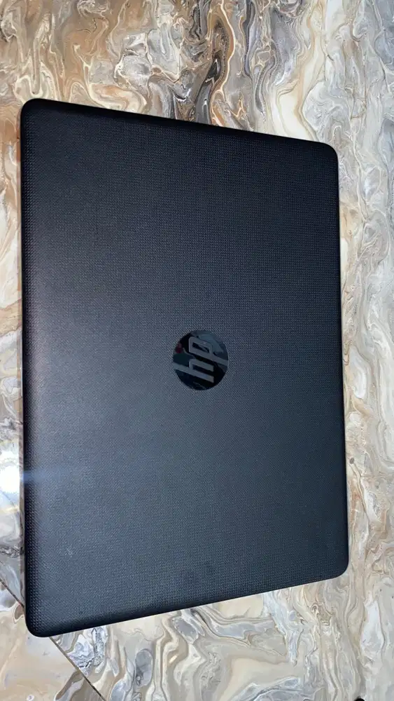 Laptop HP 14-BW015AU (bisa nego)