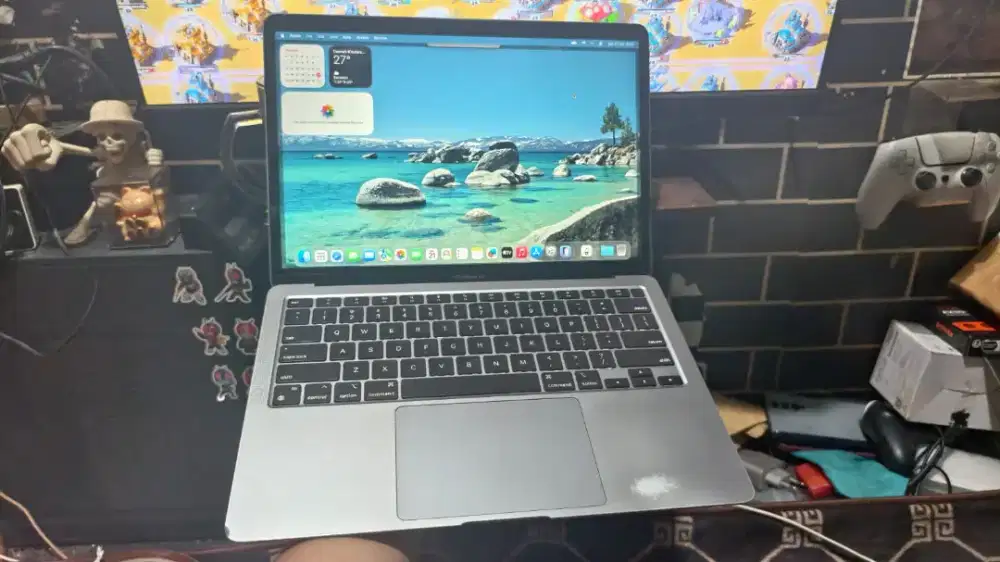 Macbook Air M1 2020 8/256gb siap pakai