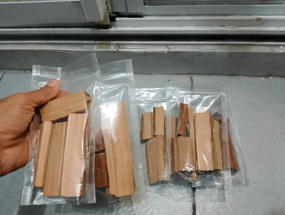 Kayu bajaka kalimantan