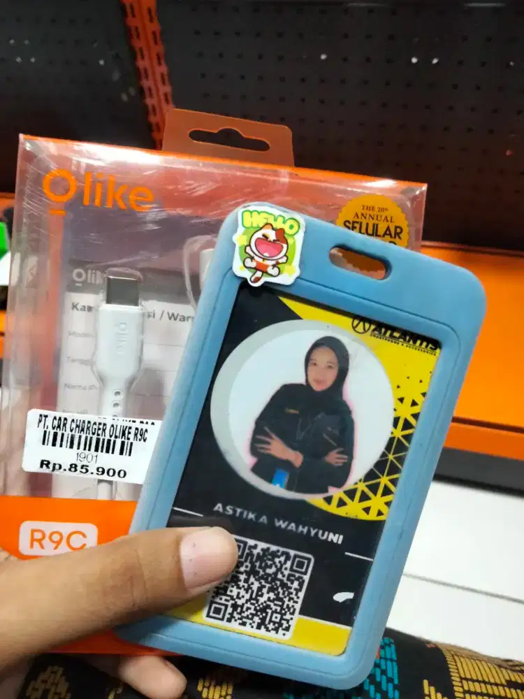 CAR CHARGER OLIKE R9C