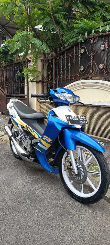 Suzuki satria RU 2003 2rak
