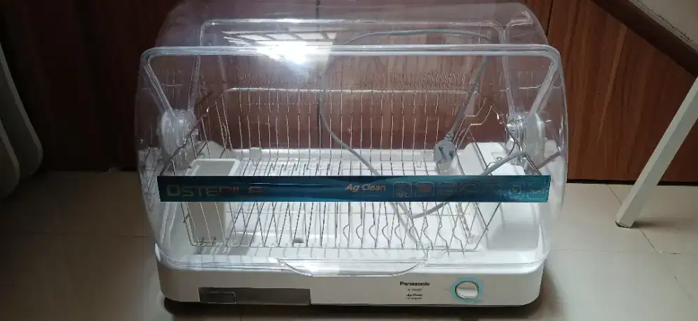 Alat Steril dan Pengering Panasonic, Botol Bayi dan Piring-Piring