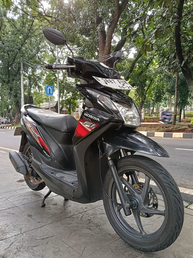 DIJUAL CASH HONDA BEAT CW FI CBS THN 2014 PJK IDUP SIAP PAKAI
