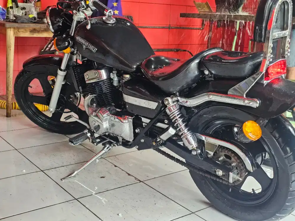 BENELLI PATAGONIAN EAGLE 250cc 2019 Karbu