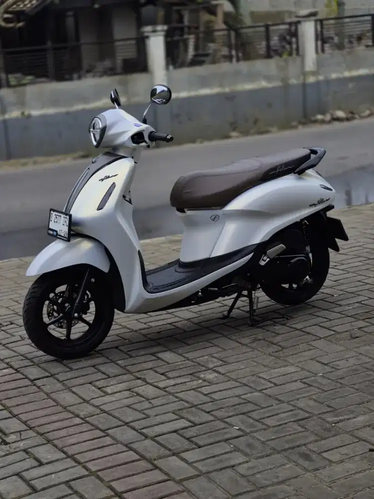 YAMAHA GRAND FILANO 125 LUX 2023 MULUS KM 12RB ASLI