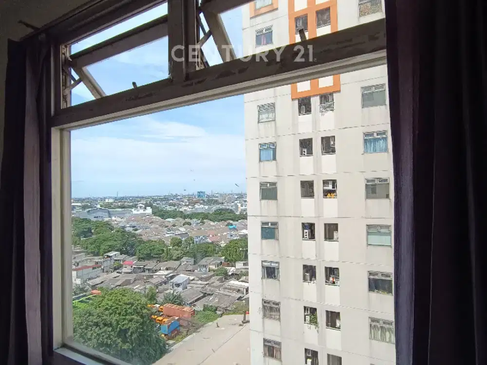 Gading Nias ,Tower Alamanda,  Lantai 18, Owner Mau Pindah.