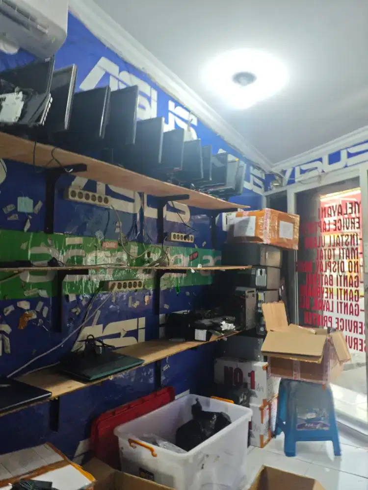 Dibutuhkan teknisi laptop yg berpengalaman