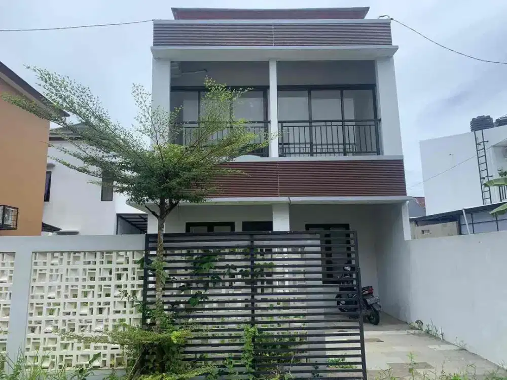 DIJUAL MURAH – RUMAH 2 LANTAI DEKAT KAMPUS UDAYANA, JIMBARAN