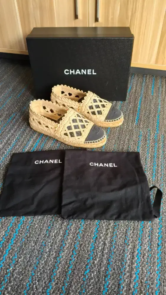 Chanel espadrilles original asli