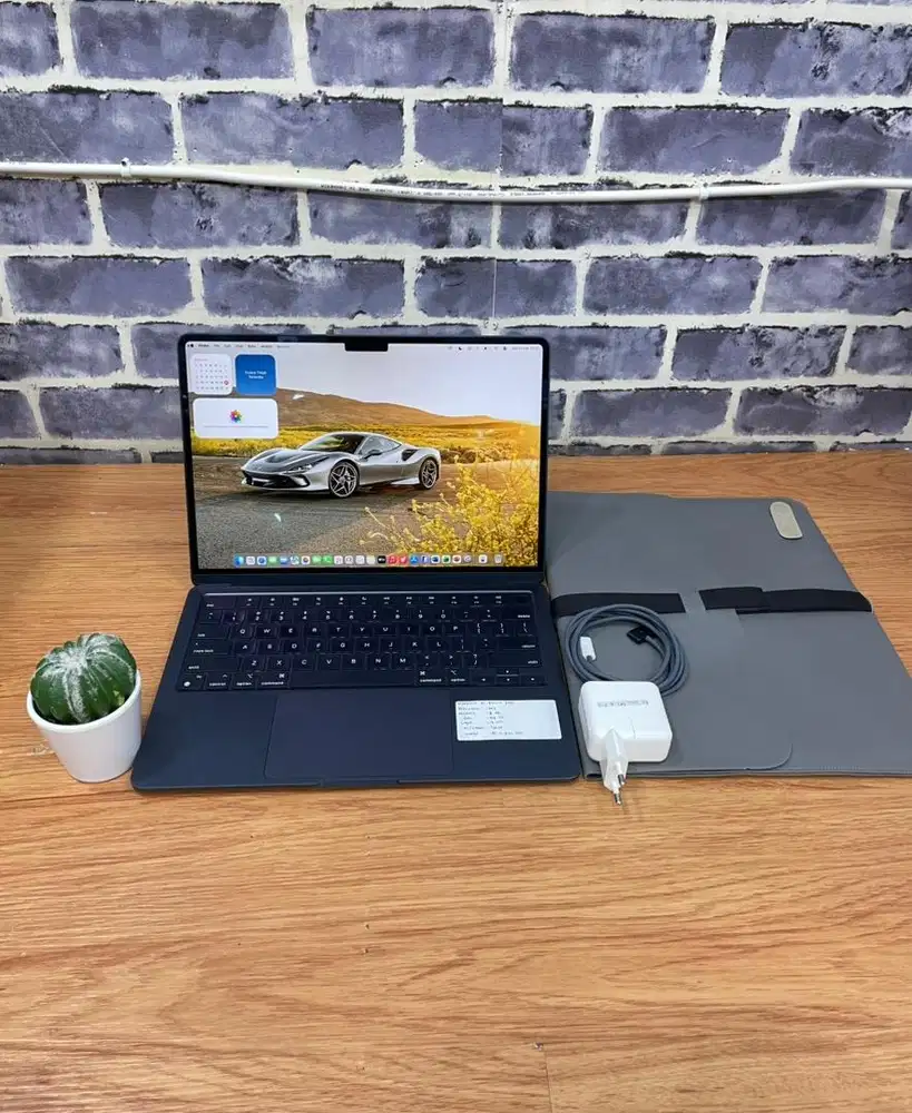 Macbook Air 13 2022, Garansi 2bulan