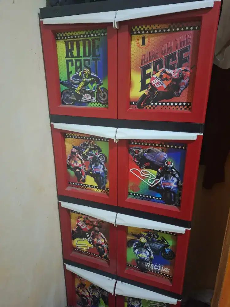 Lemari Plastik 4 Susun Napolly