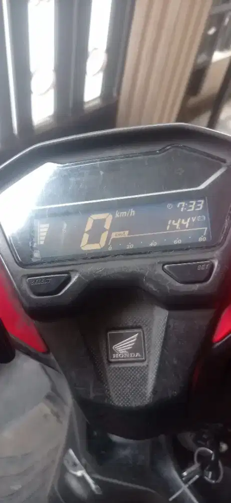 Jual motor Vario CBS lampu LED 125cc