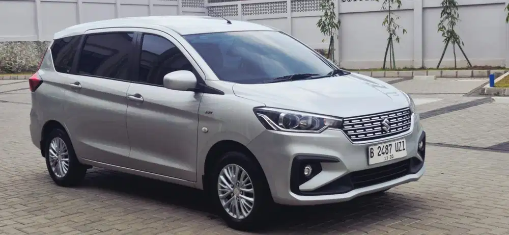 Suzuki ertiga gl at 2021