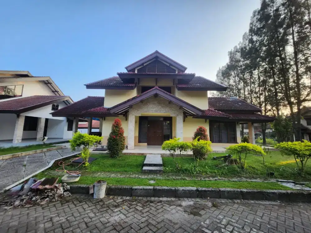 DISEWAKAN VILLA VIP GREEN HILL SIBOLANGIT