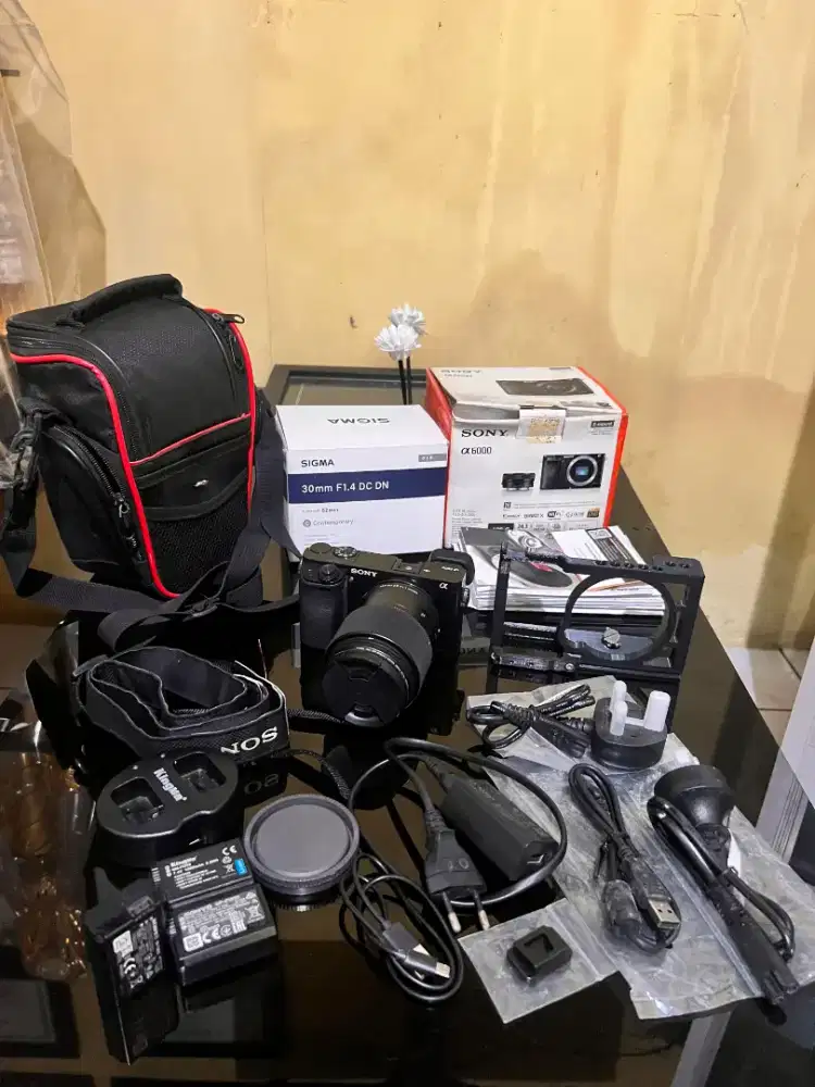 SONY A6000 BODY ONLY