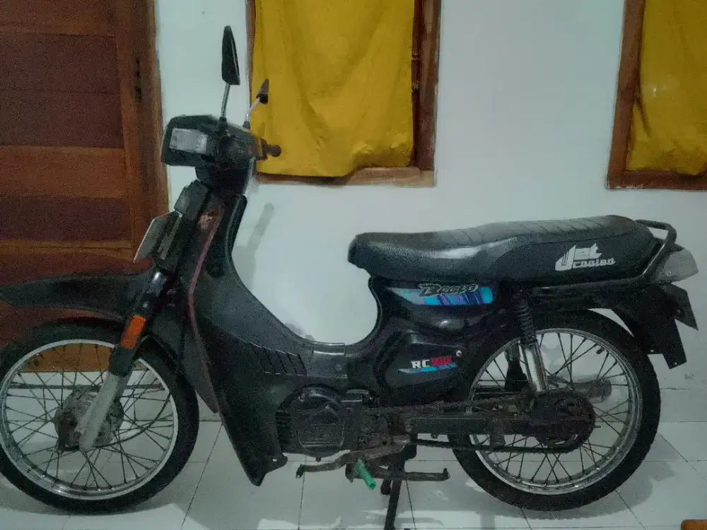 Dijual motor RC 100 Bravo 1998.
