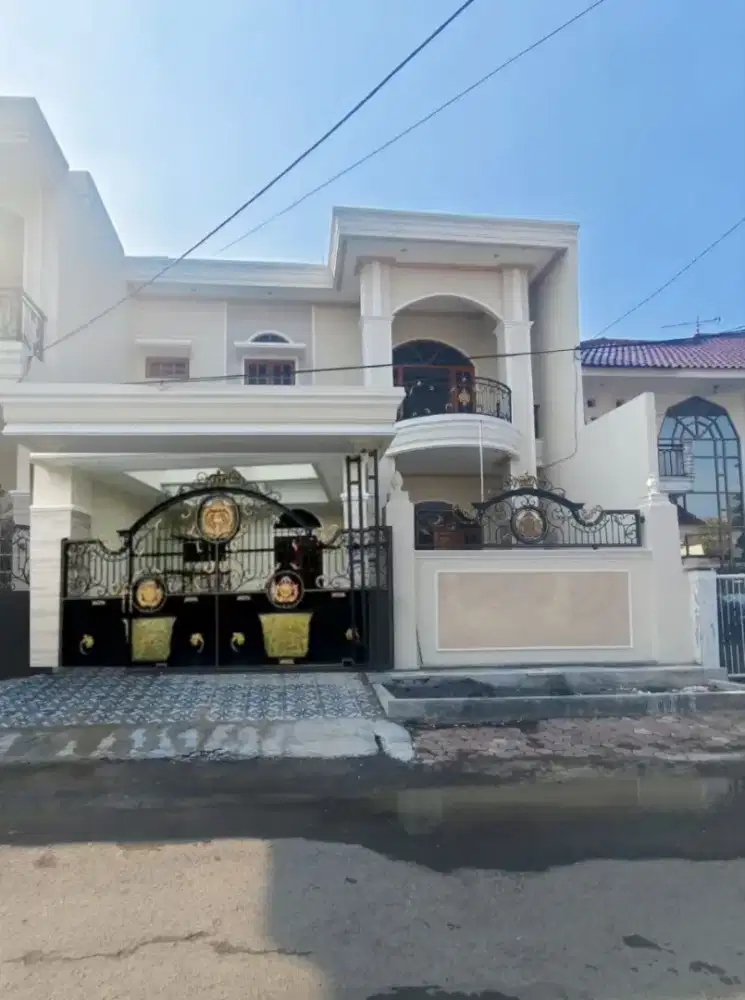 Rumah American Style Manyar Surabaya