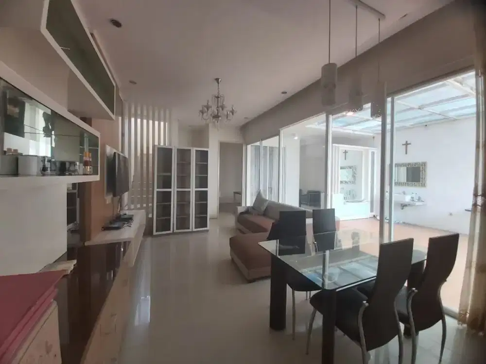 Di Jual Cepat Rumah Modern Minimalis Siap Huni *Royal Residence* Wiyung-Surabaya Barat
