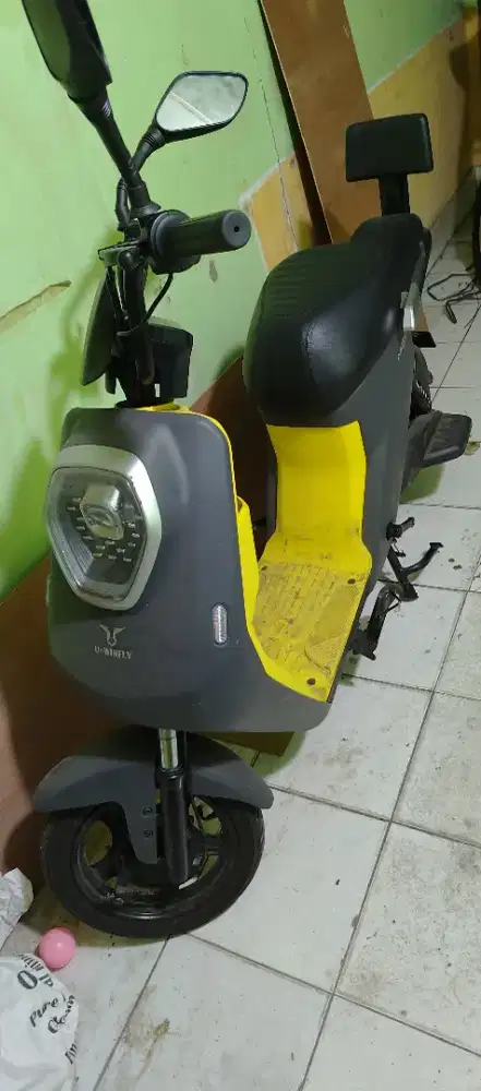 Sepeda listrik uwinfly M60