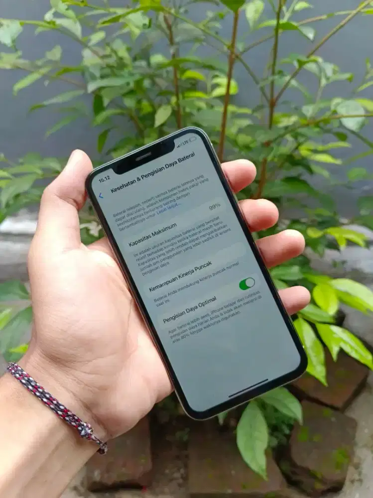 iPhone x 256GB inter Indosat only