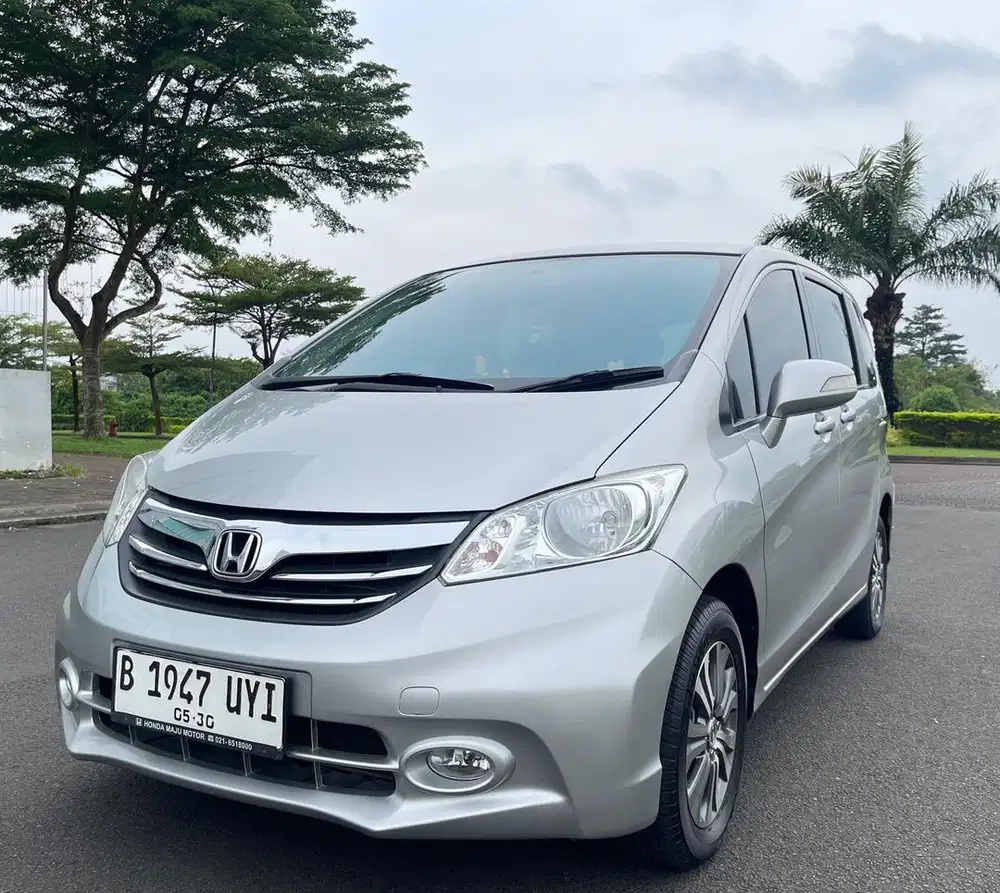 (LOW KM68rb) Honda FREED 2015 1.5 S AT Matic / Jazz RS SD PSD GB3 2016