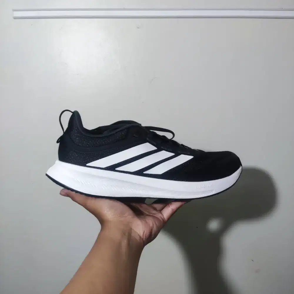 Lowongan teknisi laundry sepatu