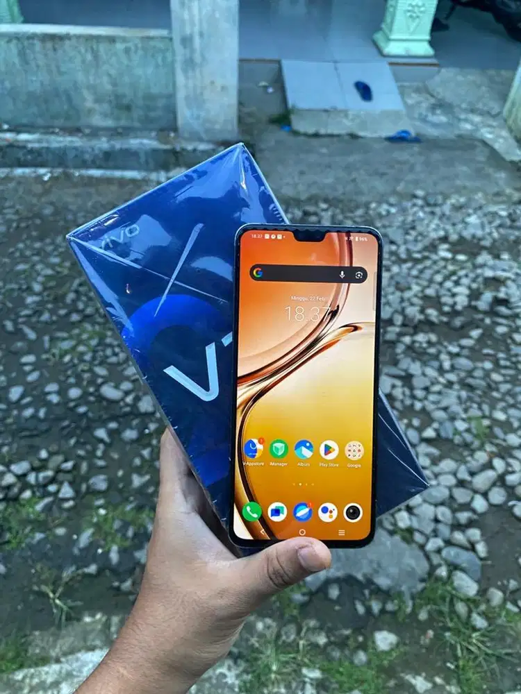 VIVO V23 5G LENGKAP 8/128