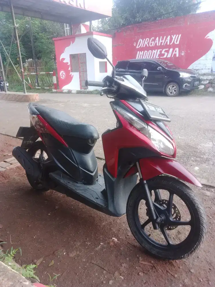 Jual vario tekno 2011 ss lengkap pjk op lama ,msin sehat sttr hidup