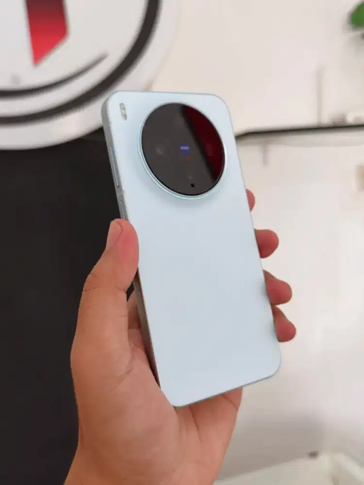 Vivo x300 garansi resmi 2 tahun