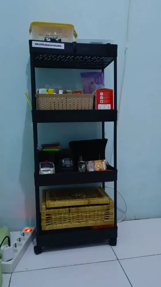 Jual rak untuk skincare 100ribu