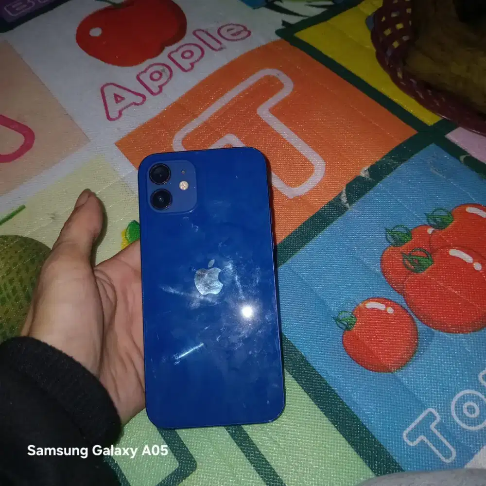 iphone 12 Nyari tt an bawahnya ajukan aja