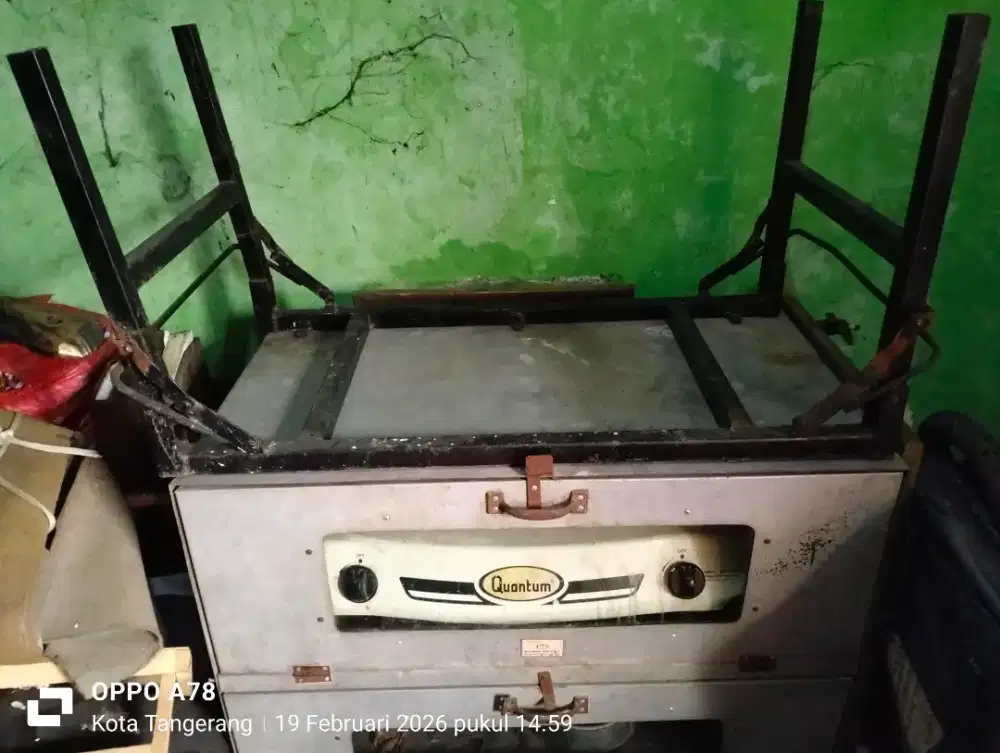 oven gas , kondisi baik