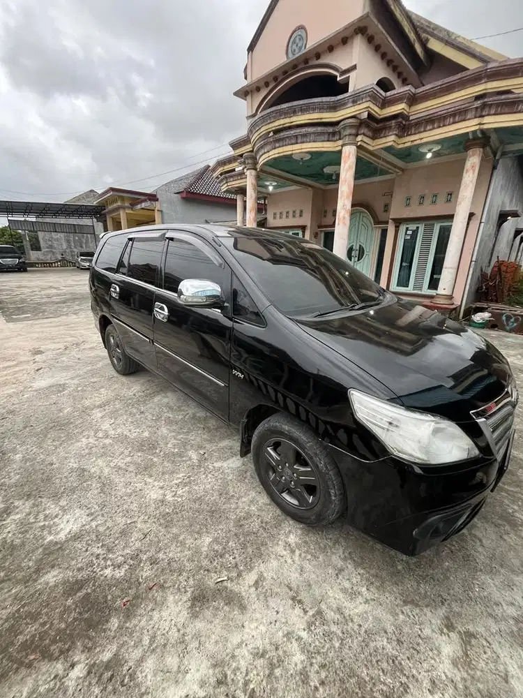 Inova bensin 2008 type G