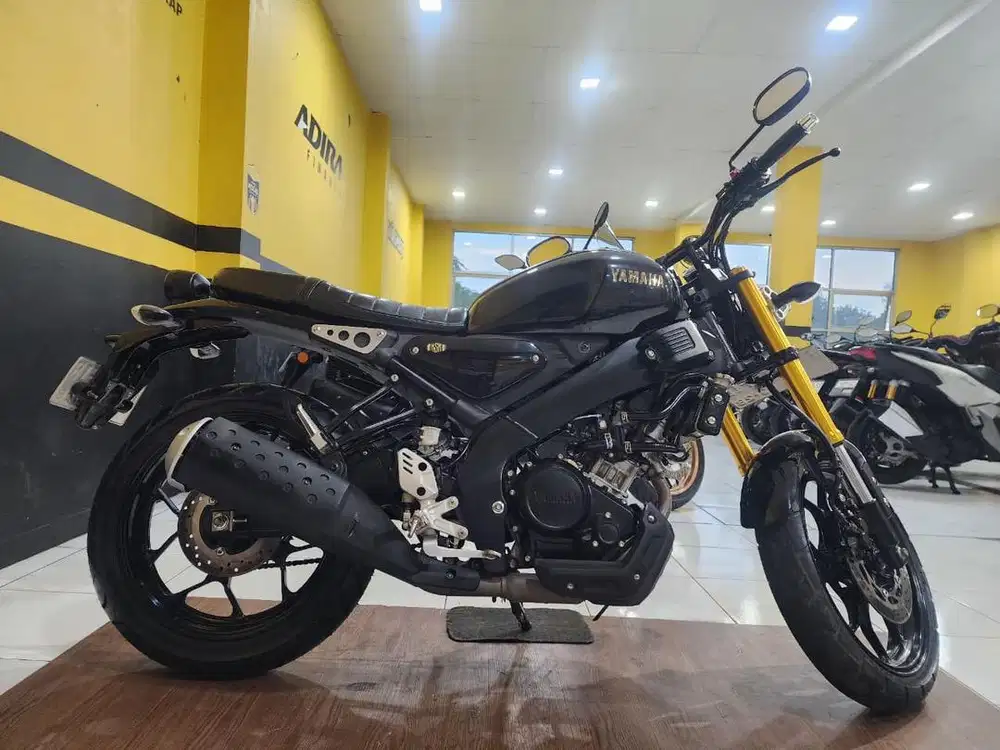 Jual cash kredit xsr 155 like new