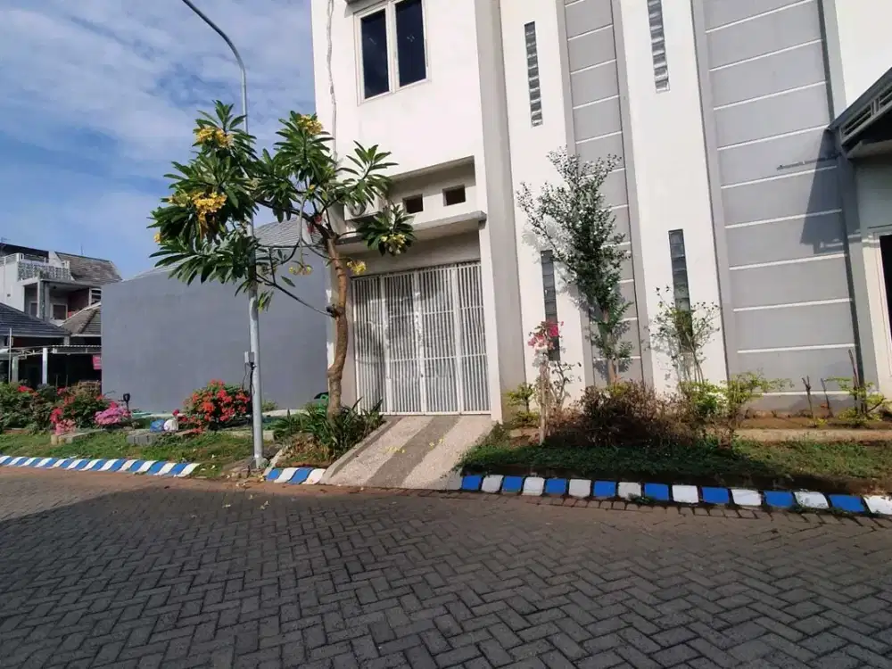 Taman Dhika Sidoarjo