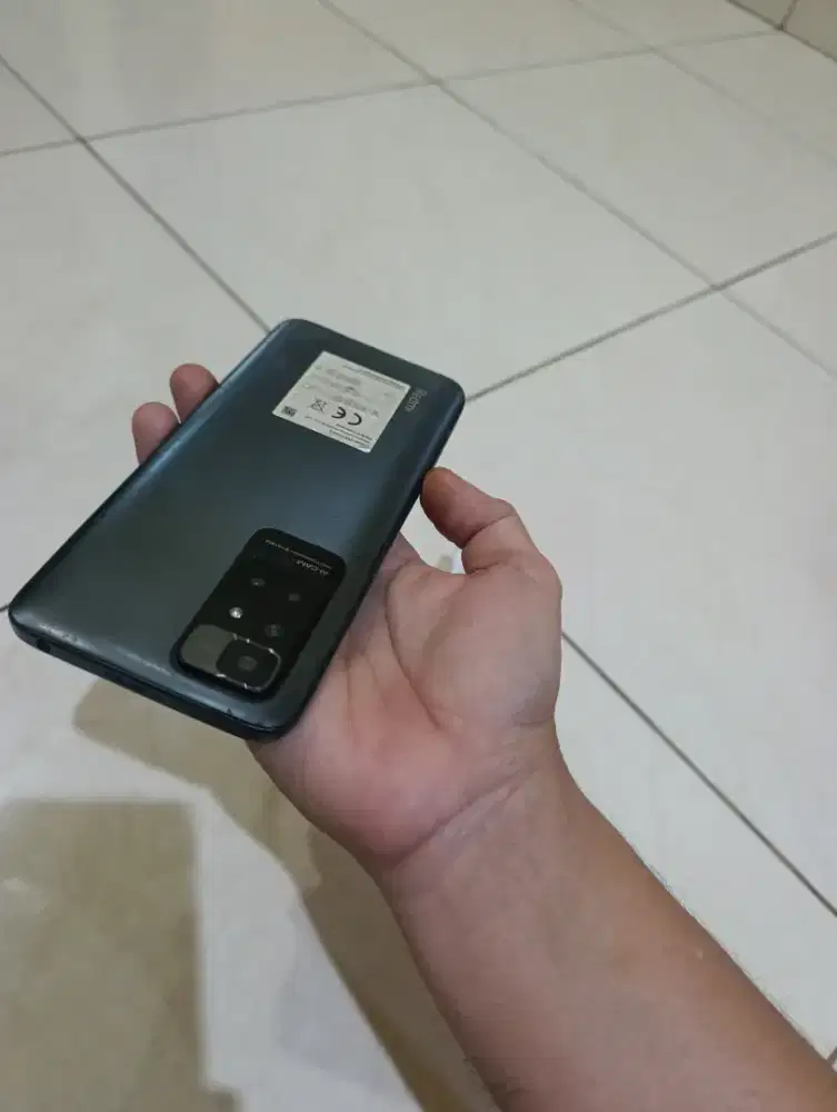 Xiaomi Redmi 10 Murah kondisinya Mati & dpt Chargernya