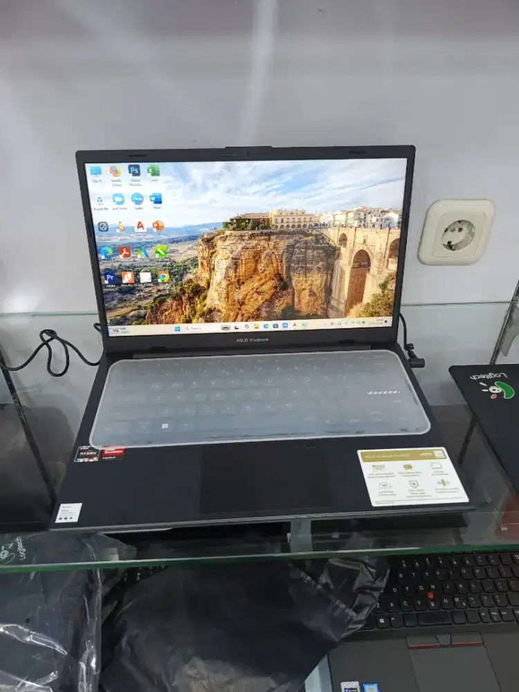 Jual laptop semua tipe, terima tuker tambah laptop jual beli laptop.